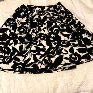 Super cute skirt to match any colored blouse